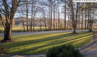 4584 4582 NC Highway 194 S, Banner Elk, NC 28604
