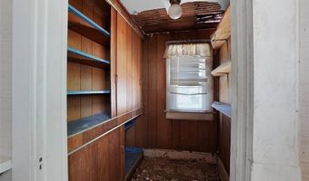 2801 Brown St, Alton, IL 62002