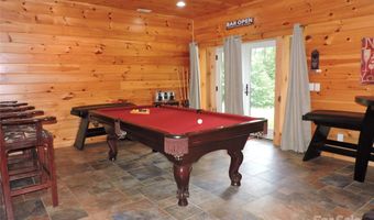 103 Chucks Ln, Bakersville, NC 28705