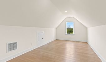 135 Oak Terrace Dr, Baldwin, GA 30511