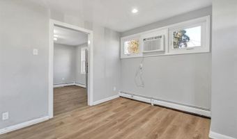 2806 ANZAC Ave, Abington, PA 19001