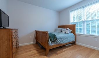 933 Pleasant St, Attleboro, MA 02703