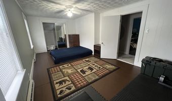 86 Elm St, Berlin, NH 03570