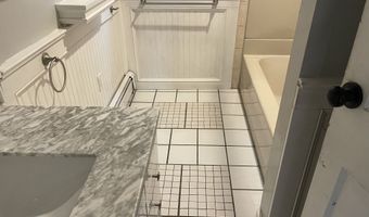 453 Coleman St 1 floor, Bridgeport, CT 06604