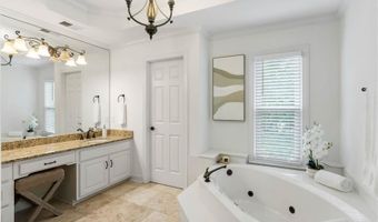 790 Thornberry Dr, Alpharetta, GA 30022