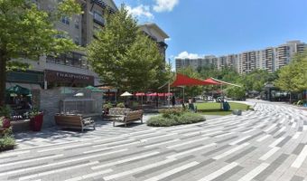 1101 S ARLINGTON RIDGE Rd 212, Arlington, VA 22202