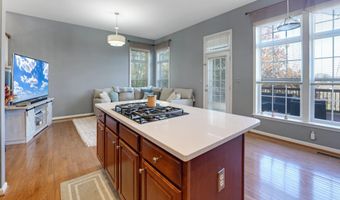 41863 CINNABAR Sq, Aldie, VA 20105