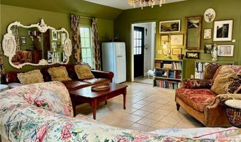 1220 Hope St, Bristol, RI 02809