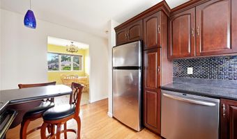 88 Central Ave, Amityville, NY 11701