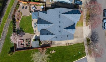 2504 Laura Vista Dr NW, Albany, OR 97321