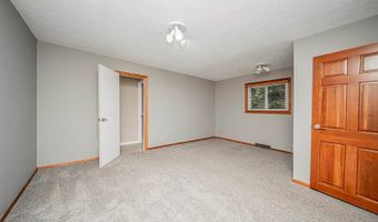 2397 Fair Rd, Abilene, KS 67410