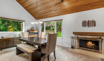 3735 Tremont Ln, Ann Arbor, MI 48105