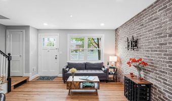 4782 21ST Rd N, Arlington, VA 22207