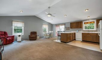 495 Halls Hill Rd, Alton, NH 03809