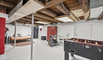880 S Barre Rd, Barre, VT 05641
