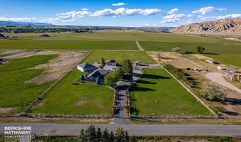 39 Nez Perce Dr, Cody, WY 82414