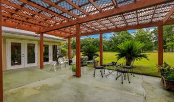 13239 Old Woolmarket Rd, Biloxi, MS 39532