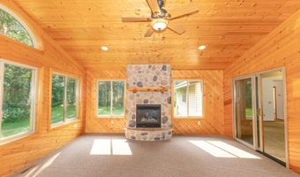 4930 Wilderness Ln, Wisconsin Rapids, WI 54494