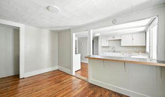 133 Riverside Dr, Augusta, ME 04330