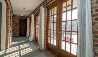 3736 Sessions Dr, Baton Rouge, LA 70816