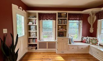 414 Park St, Bennington, VT 05201