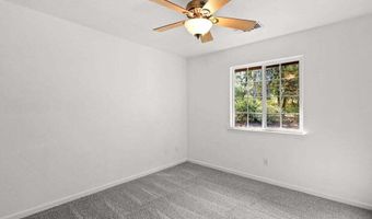 16840 Hawthorne Ave, Anderson, CA 96007