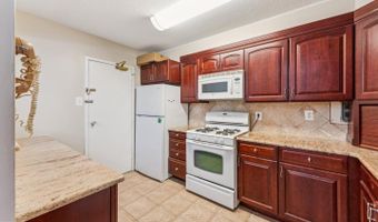 1300 ARMY NAVY Dr #625, Arlington, VA 22202
