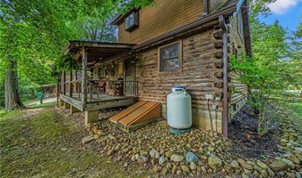 602 E River View Dr, Austinburg, OH 44010