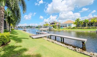 717 MANNS HARBOR Dr, Apollo Beach, FL 33572