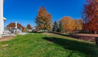 301 NW Seasons Dr, Ankeny, IA 50023