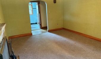 44 Valente Dr, Cranston, RI 02920