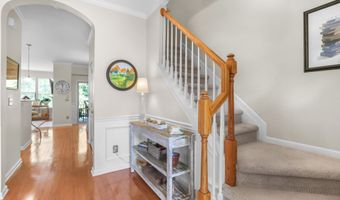 109 Haybarn Ct, Apex, NC 27502