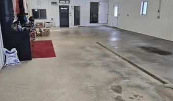 1306 1st St, Britton, SD 57430