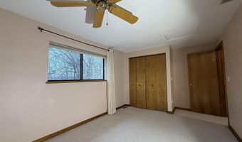 17 Bayberry Dr, Atkinson, NH 03811