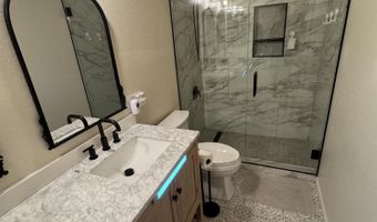 4022 E CHERRY HILLS Dr, Chandler, AZ 85249