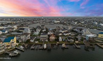241 Moonlight Dr, Atlantic Beach, NC 28512