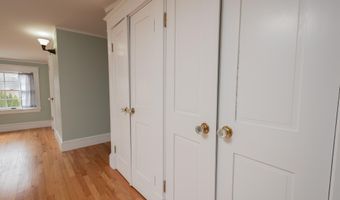 369 Ohio St, Bangor, ME 04401