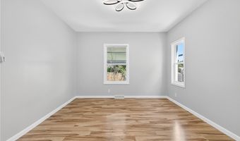 1106 Wade St, Aliquippa, PA 15001