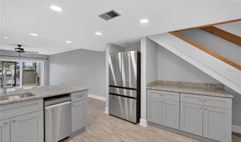 1028 APOLLO BEACH Blvd 11, Apollo Beach, FL 33572