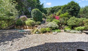 3956 BEACH LOOP Dr SW, Bandon, OR 97411