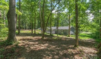 22 Glen Cove Rd, Arden, NC 28704