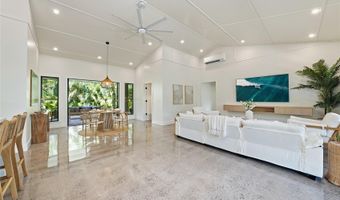 926 Aalapapa Dr, Kailua, HI 96734