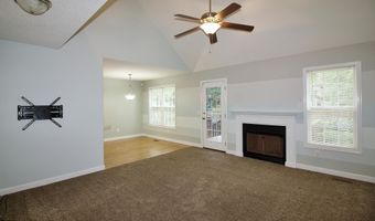 129 Lori Ln, Aberdeen, NC 28315