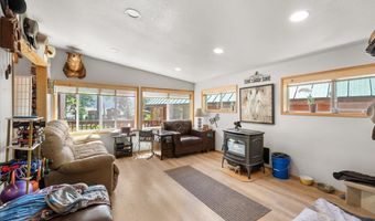 7900 Hyatt Prairie Rd # 16, Ashland, OR 97520