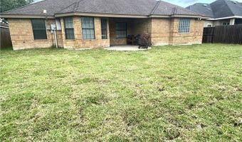 1250 Lawrence Trl, Alice, TX 78332