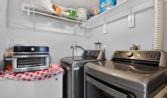 8307 PONDSIDE Ter, Alexandria, VA 22309