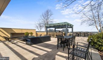 8300 WISCONSIN Ave 2B-1-617, Bethesda, MD 20814