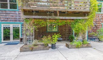 56190 BULLARDS FERRY Rd, Bandon, OR 97411