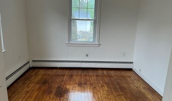 724 W Bay Ave, Barnegat, NJ 08005