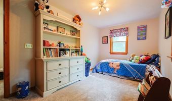 70 Plain St E, Berkley, MA 02779